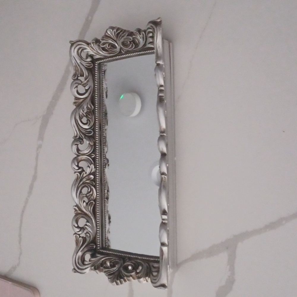 Vanity Tray - Picture 2 of 4